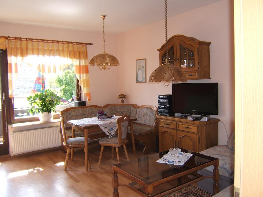 Ferienwohnung Veit Pennewitz Ruang foto